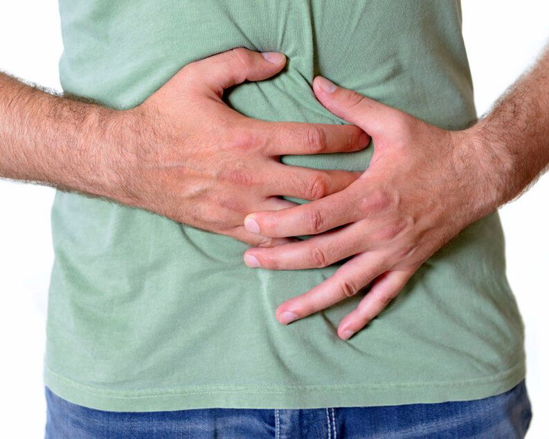 Vermes podem viver nos intestinos, causando dor na região abdominal